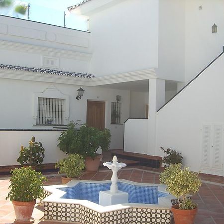 Apt Mijas Costa Arkadia Beach El Faro Marvellous Frontbeach With Stunning Seaviews And Historic Lighthouse 丰希罗拉 外观 照片