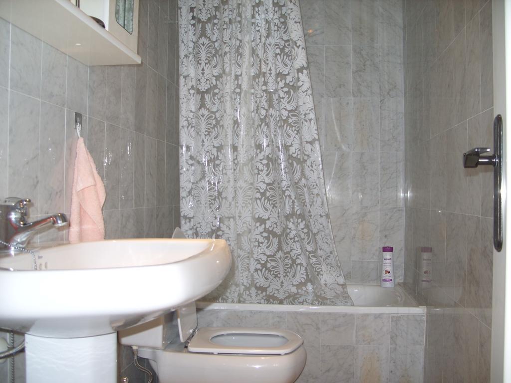 Apt Mijas Costa Arkadia Beach El Faro Marvellous Frontbeach With Stunning Seaviews And Historic Lighthouse 丰希罗拉 外观 照片