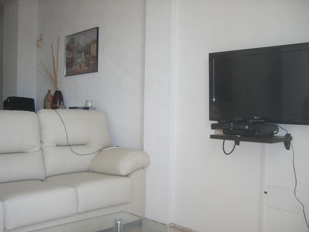 Apt Mijas Costa Arkadia Beach El Faro Marvellous Frontbeach With Stunning Seaviews And Historic Lighthouse 丰希罗拉 外观 照片