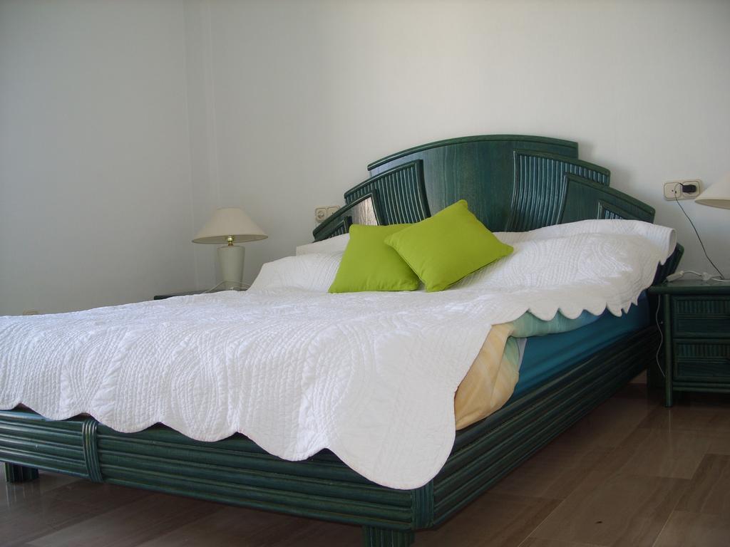 Apt Mijas Costa Arkadia Beach El Faro Marvellous Frontbeach With Stunning Seaviews And Historic Lighthouse 丰希罗拉 外观 照片